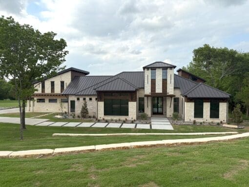 Deer Crossing, Gunter